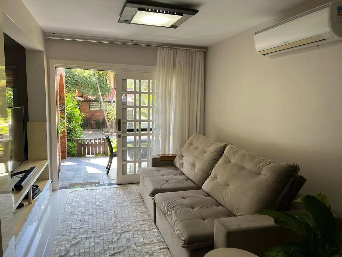 Casa pé na areia em praia paradisíaca Balneário Camboriú Casa de Férias